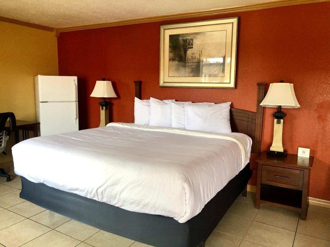 Americas Best Value Inn North Port Exteriör bild